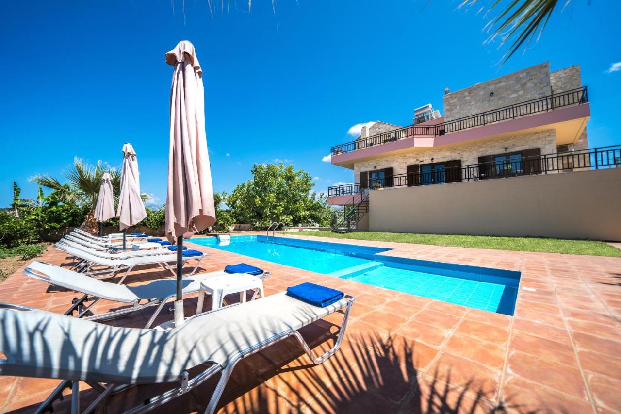 Villas Louloudaki Loutra  Екстер'єр фото