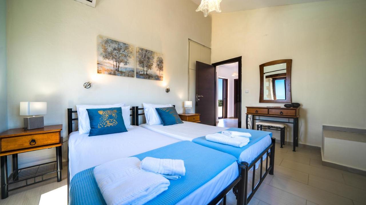 Villas Louloudaki Loutra  Екстер'єр фото